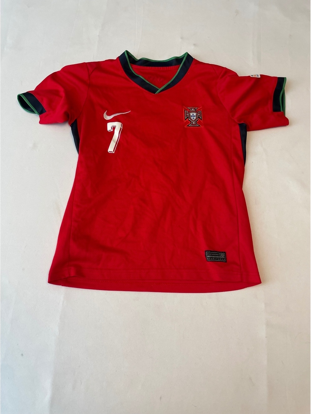Nike Portugal Ronaldo #7 Soccer Jersey Youth Medium